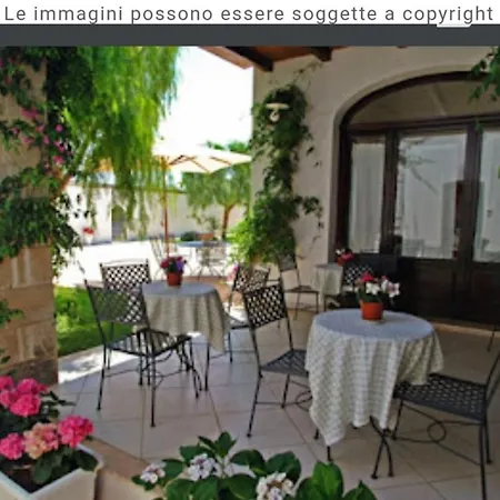 Guest house In Bb - Spacious Triple In Ancient Masseria Near The Sea In A Quiet Olive Trees