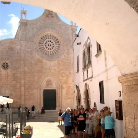 Guest house In Bb - Spacious Triple In Ancient Masseria Near The Sea In A Quiet Olive Trees *